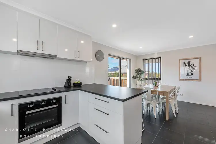 Sixth view of Homely villa listing, 2/5 Kernot Close, Oakdowns TAS 7019