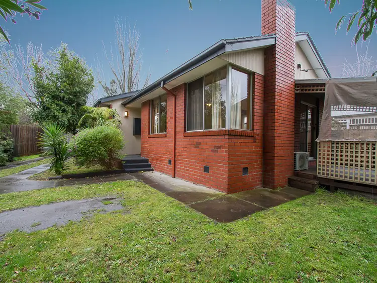 Second view of Homely house listing, 2 Lorraine Street, Frankston VIC 3199