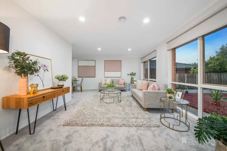 123 Eagle Drive, Pakenham VIC 3810