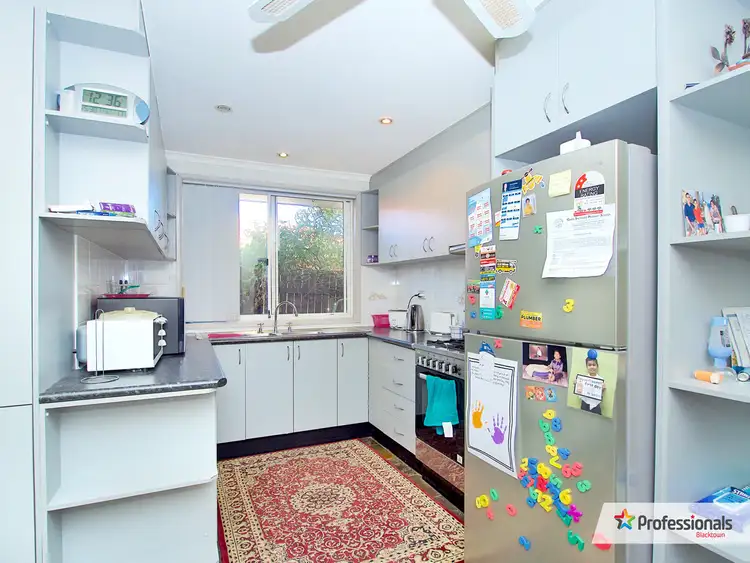 Third view of Homely house listing, 7 Edwina Place, Plumpton NSW 2761