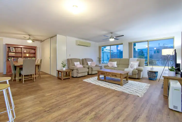 Sixth view of Homely house listing, 6 Witchetty Loop, Banksia Grove WA 6031