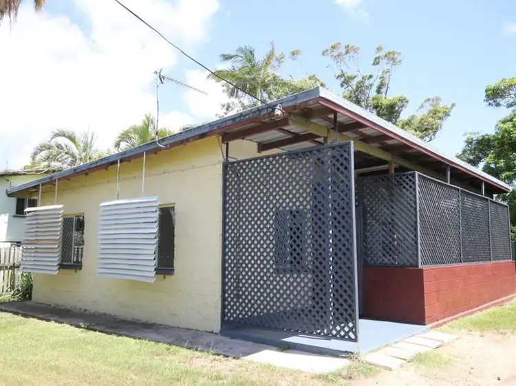 27 Charles Street, Yeppoon QLD 4703