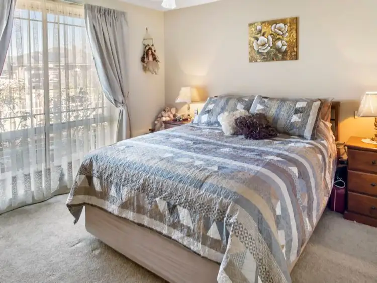 Fifth view of Homely house listing, 12 Brindalee Place, Cranbourne East VIC 3977