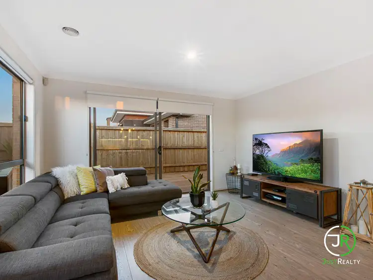 Sixth view of Homely house listing, 39 Avonbury Circuit, Cranbourne West VIC 3977