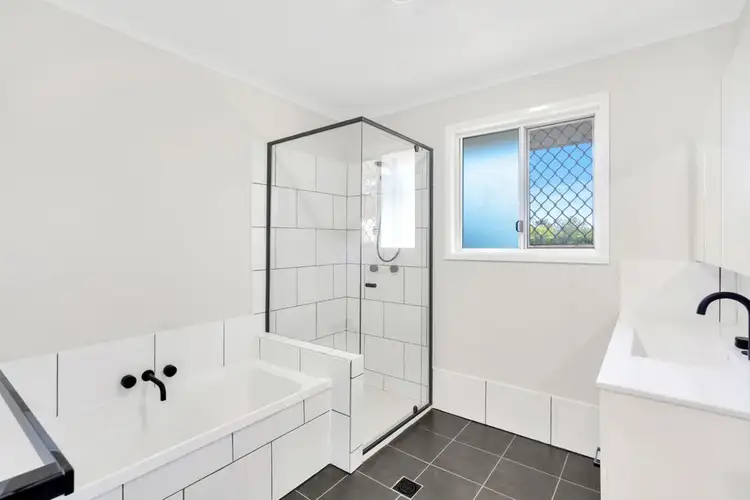 Fifth view of Homely villa listing, 45/8 Gooding Drive, Merrimac QLD 4226