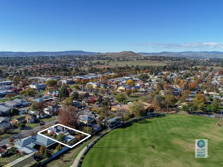 8 Curia Street, Mansfield VIC 3722