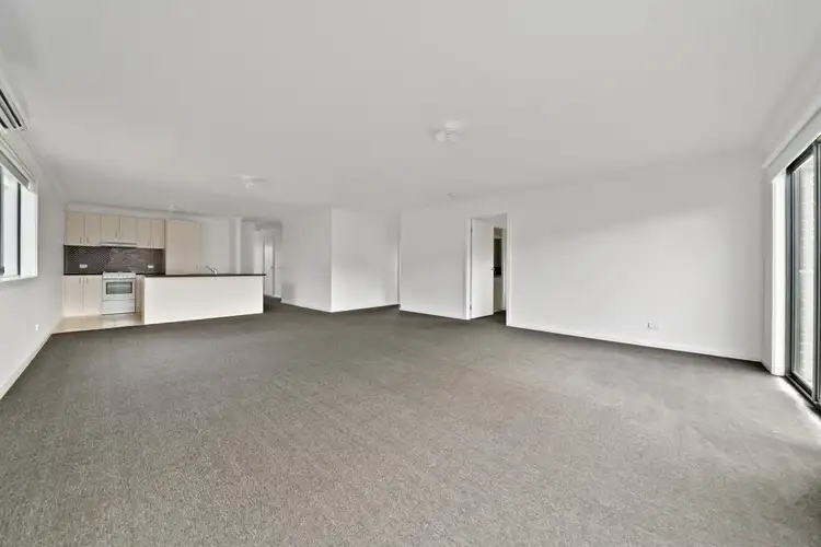 Third view of Homely house listing, 7 Park View Drive, Drouin VIC 3818
