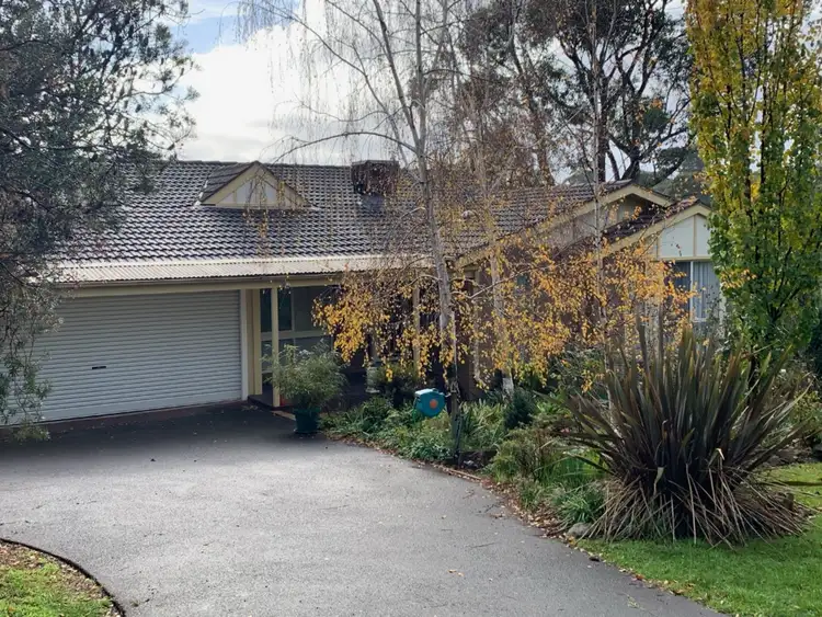 37 Dickinson Grove, Mount Martha VIC 3934