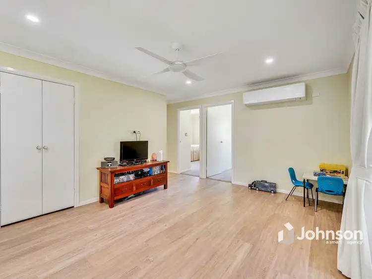 Sixth view of Homely house listing, 1 Weldon Court, Hillcrest QLD 4118