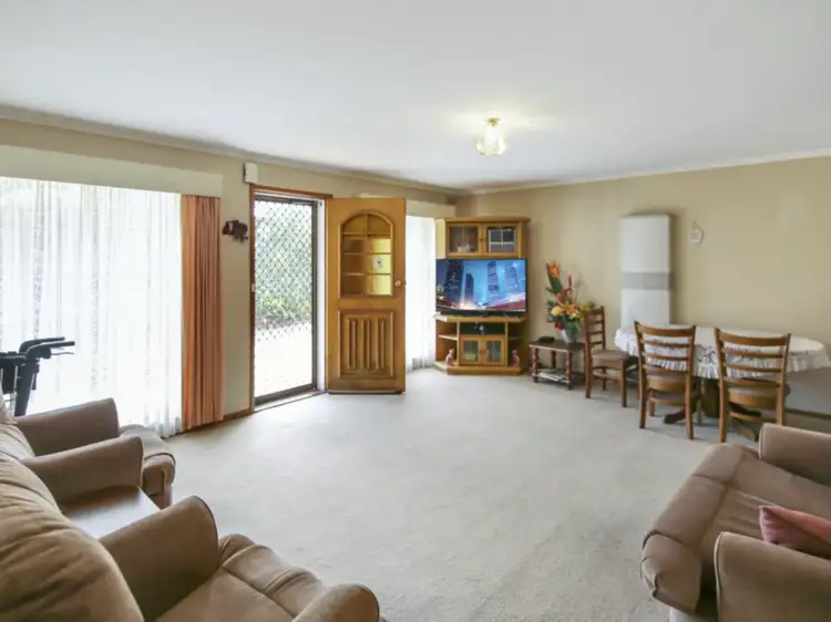 Third view of Homely house listing, 2/13 Walker Street, Benalla VIC 3672