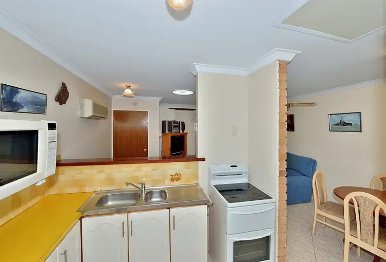Sixth view of Homely unit listing, 6/35-37 Sholl Street, Mandurah WA 6210