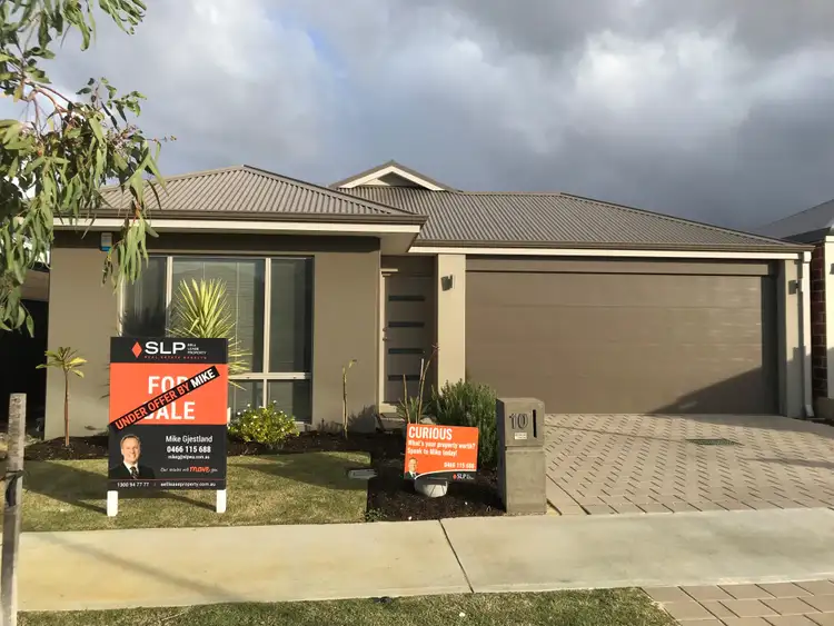 10 Pakooma Street, Banksia Grove WA 6031
