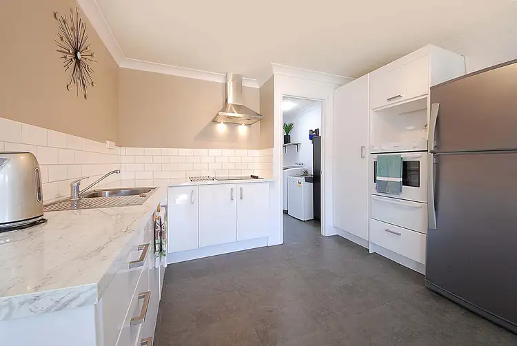 172 Barrier Reef Drive