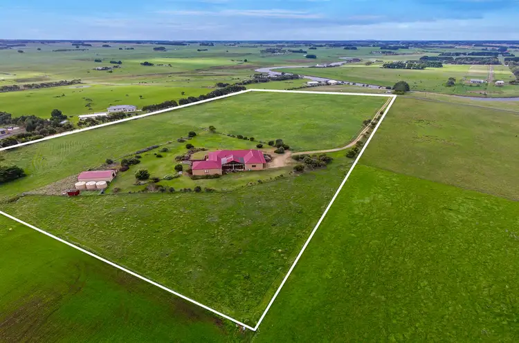 Second view of Homely house listing, 101 Farnham Road, Illowa VIC 3282