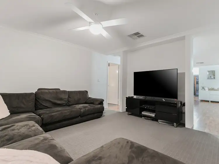 Seventh view of Homely house listing, 32 Sellafield Bend, Waikiki WA 6169