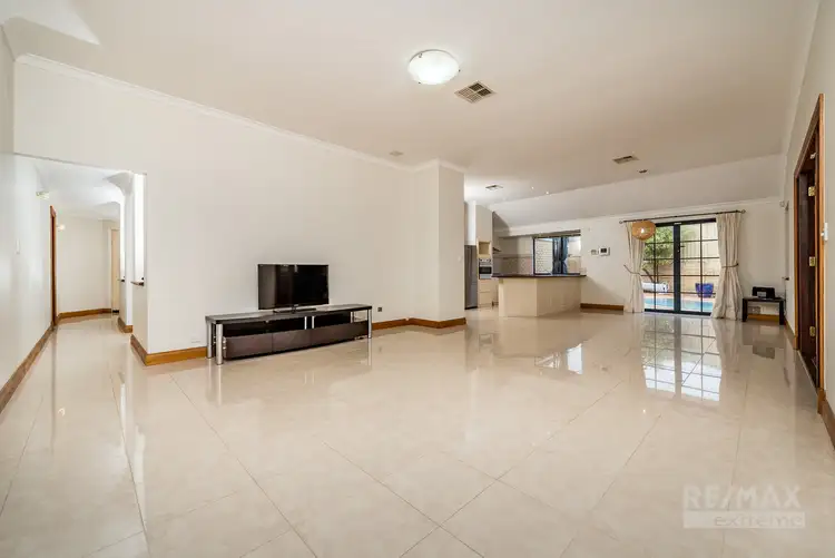 Sixth view of Homely house listing, 39 Stinson Square, Iluka WA 6028