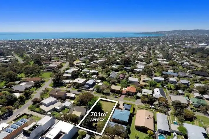 15 Verona Street, Dromana VIC 3936