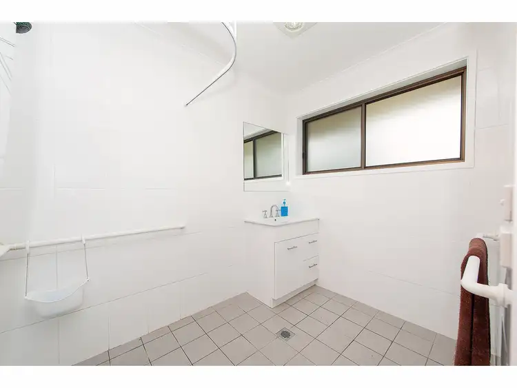 Sixth view of Homely unit listing, 3/568 Woodbury Court, Lavington NSW 2641