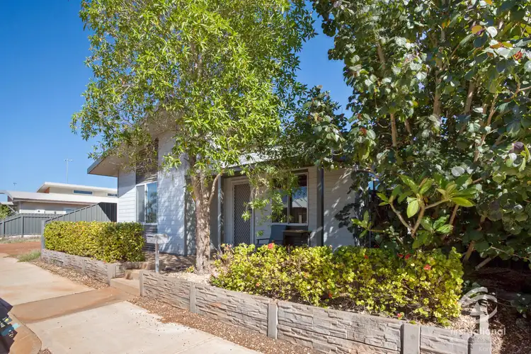 7 Bettong Bend, Baynton WA 6714