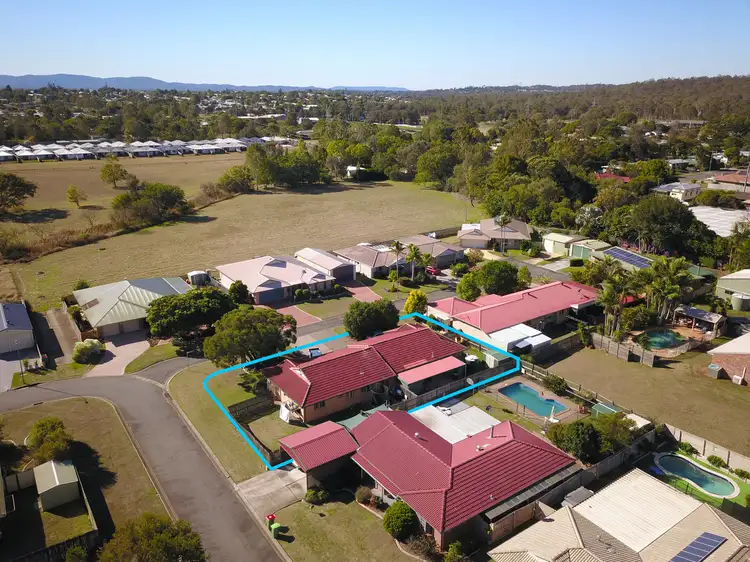 1 & 2/3 Settlers Way, Raceview QLD 4305