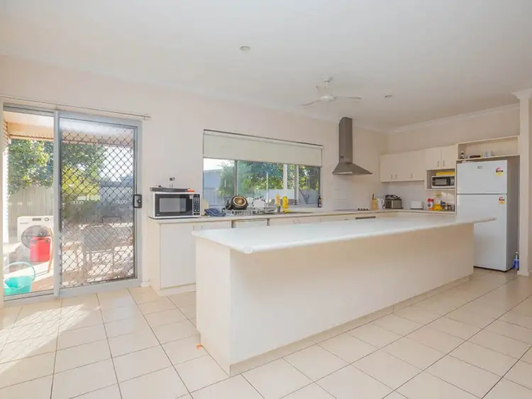 17 Mooring Loop, South Hedland WA 6722