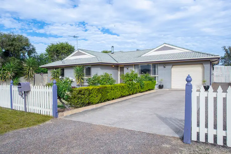13 Kenilworth Street, Denman NSW 2328