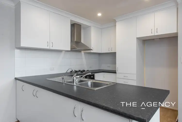Sixth view of Homely unit listing, 15/54 Esperanto Way, Westminster WA 6061