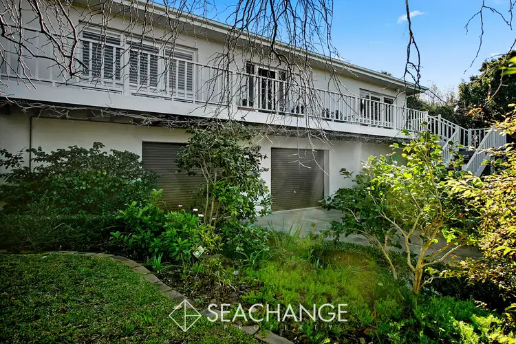 1 Jacaranda Crescent, Mornington VIC 3931