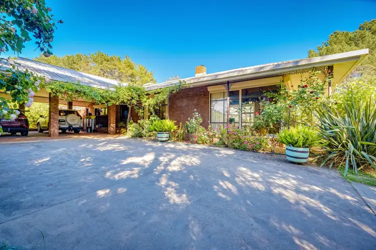619 Hellhole Creek Road, Kergunyah VIC 3691