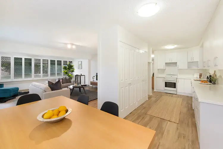 Third view of Homely apartment listing, 4/32 Bellevue Terrace, Clayfield QLD 4011