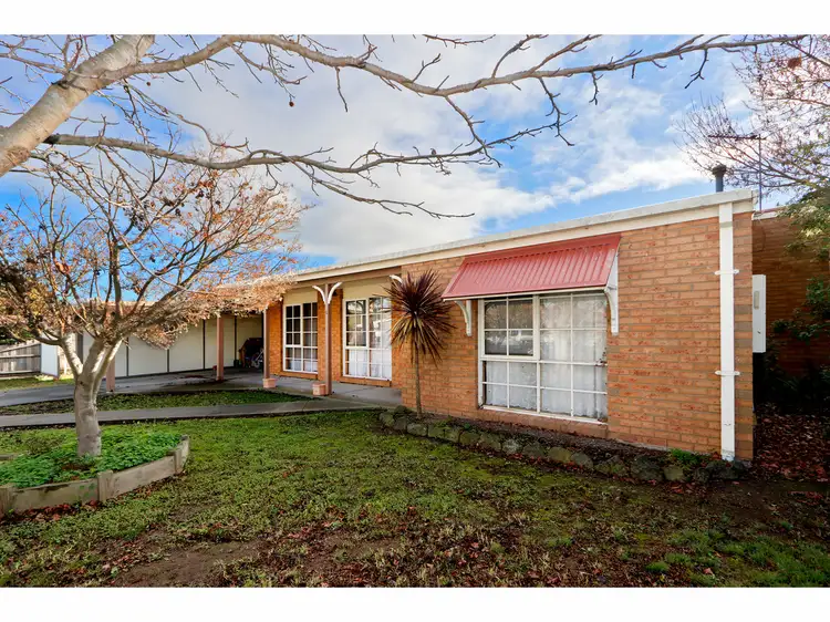 5 Melaleuca Court, Sale VIC 3850