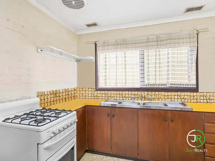 4/13 Rodd Street, Dandenong VIC 3175