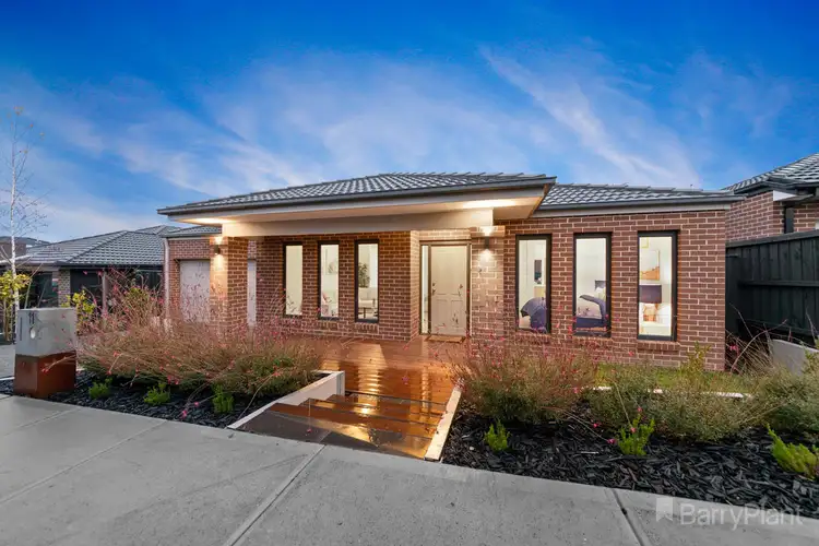 11 Cliveden Drive, Officer VIC 3809
