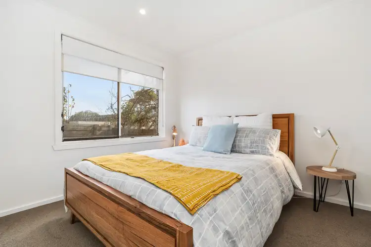 Fifth view of Homely unit listing, 8/28 Lucerne Avenue, Mornington VIC 3931