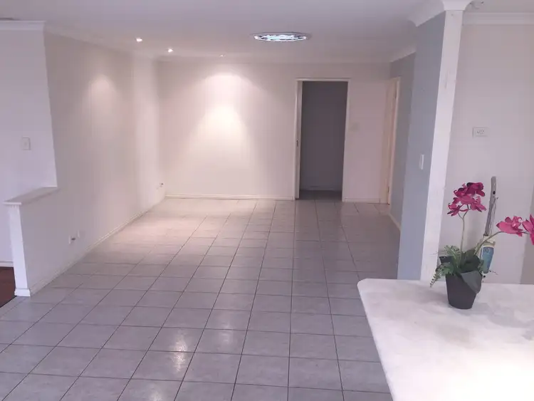 Sixth view of Homely house listing, 4 Rosebud Court, Landsdale WA 6065