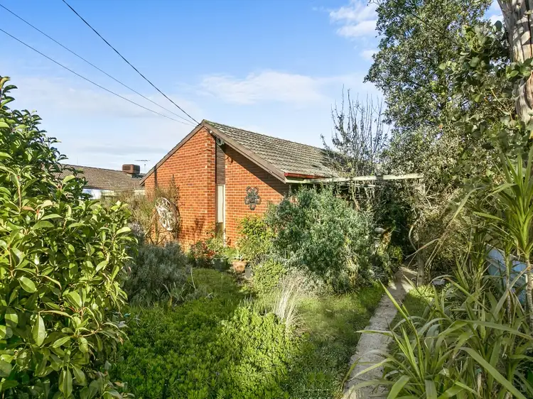31 Richardson Drive, Mornington VIC 3931