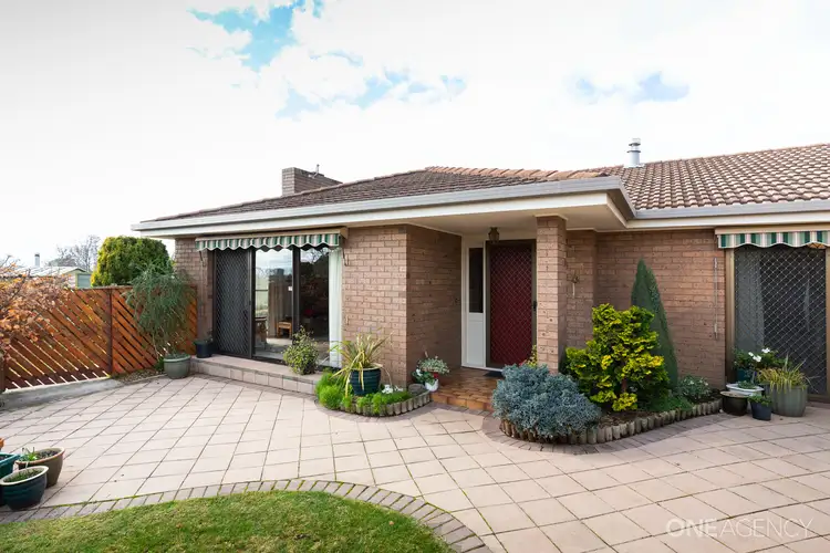 16 Sculthorpe Place, Norwood TAS 7250
