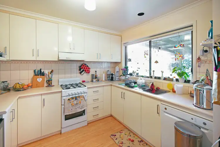Third view of Homely unit listing, 2/18 Charles Street, Benalla VIC 3672
