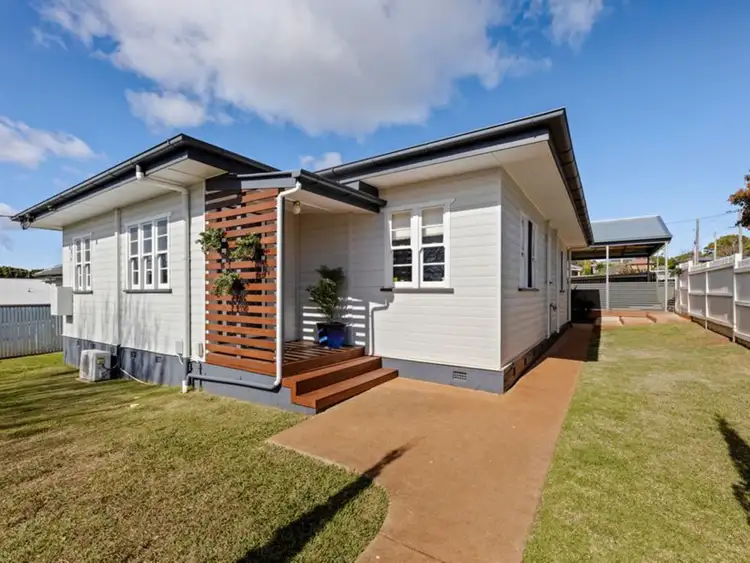 110 South Street, Centenary Heights QLD 4350