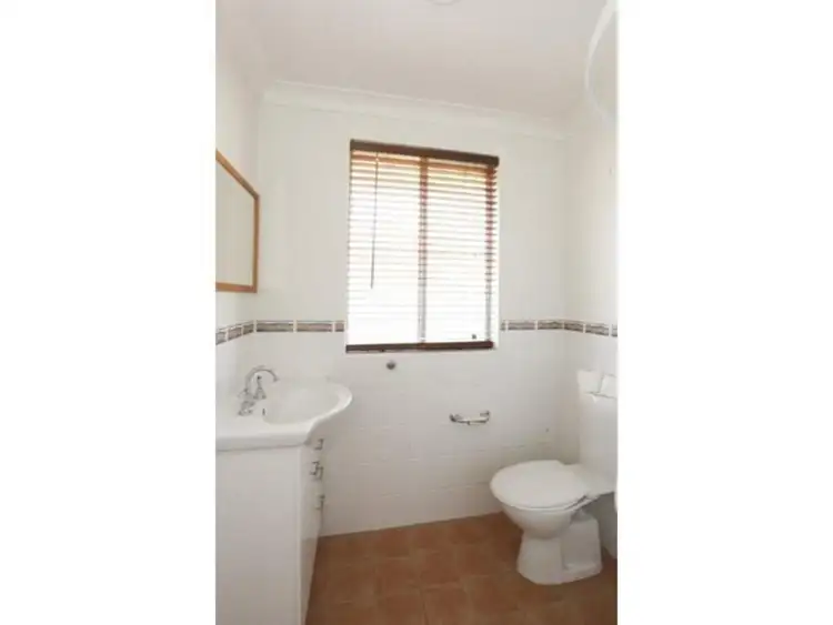 Fifth view of Homely unit listing, 4/89 Jeffrey Street, Armidale NSW 2350