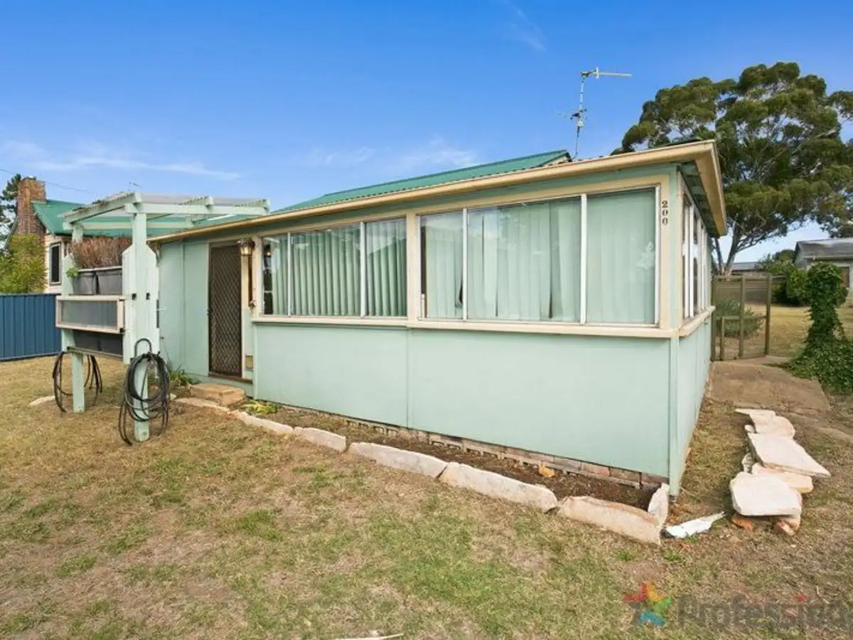 Main view of Homely house listing, 200 Canambe Street, Armidale NSW 2350