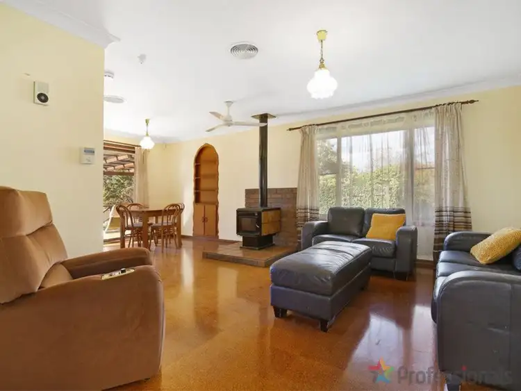 Sixth view of Homely house listing, 2 Cotterell Place, Armidale NSW 2350