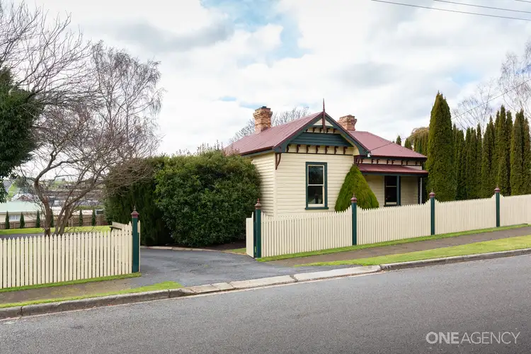49 West Church Street, Deloraine TAS 7304