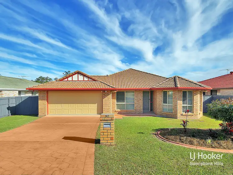 32 Apsley Crescent, Parkinson QLD 4115