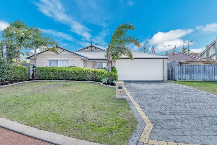 34 Aldenham Heights, Halls Head WA 6210