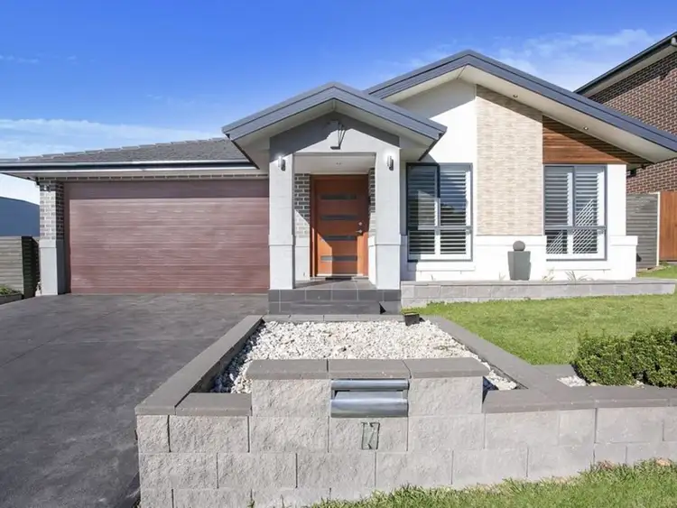 7 The Straight, Oran Park NSW 2570