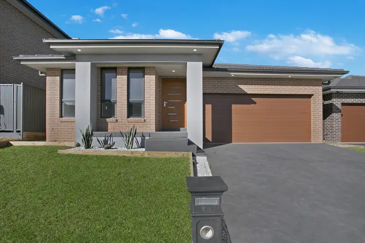 20 Victor Street, Gregory Hills NSW 2557