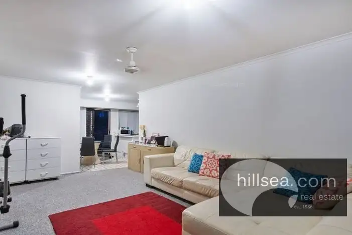 Third view of Homely semi-detached listing, 1/24-28 Hollywood Place, Oxenford QLD 4210