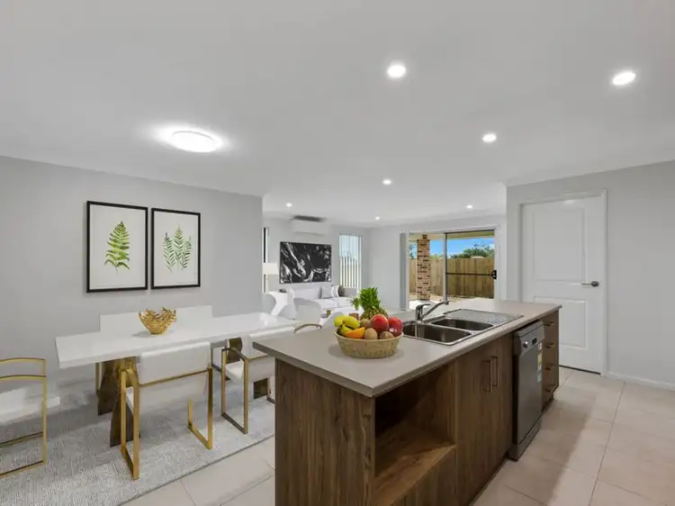 Second view of Homely house listing, 3 Flippa Street, Oakey QLD 4401