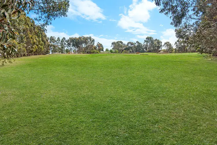 114 A Leura Lane, Hamilton VIC 3300